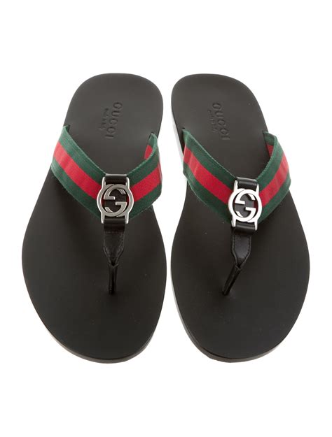 gucci flips flops